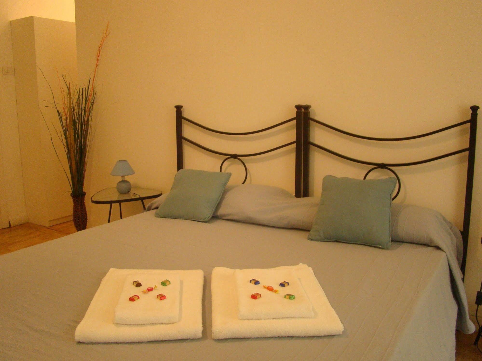 Le Mille E Bed & Breakfast Rome